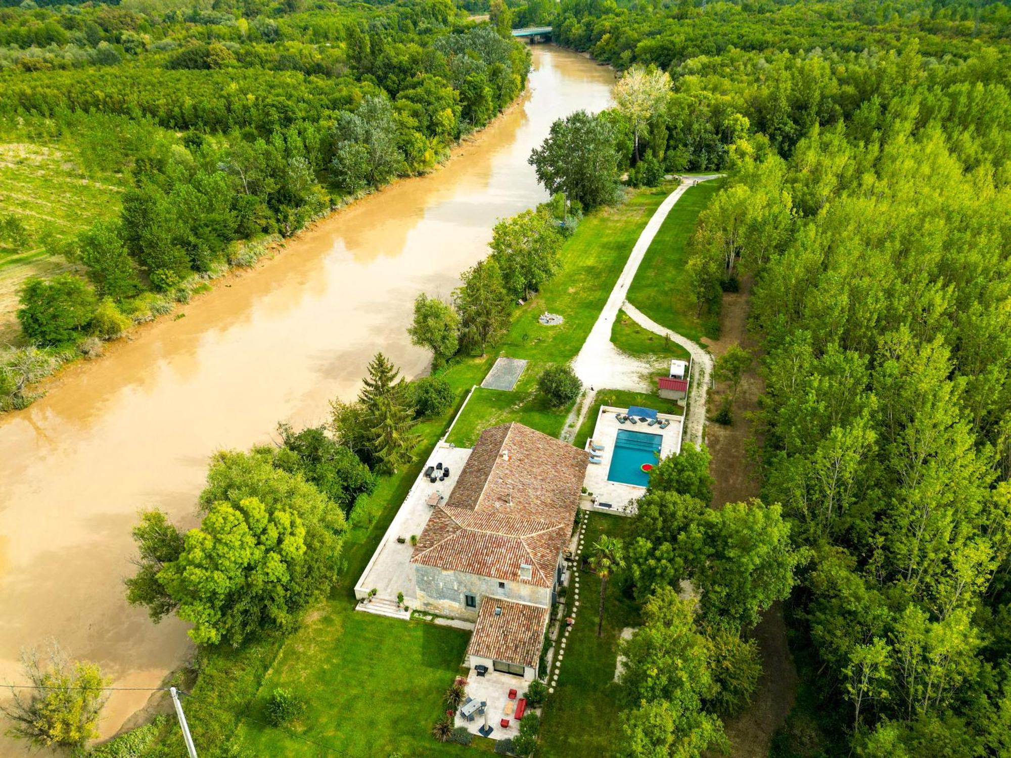 Le Bon Ami Villa Fronsac  Exterior foto